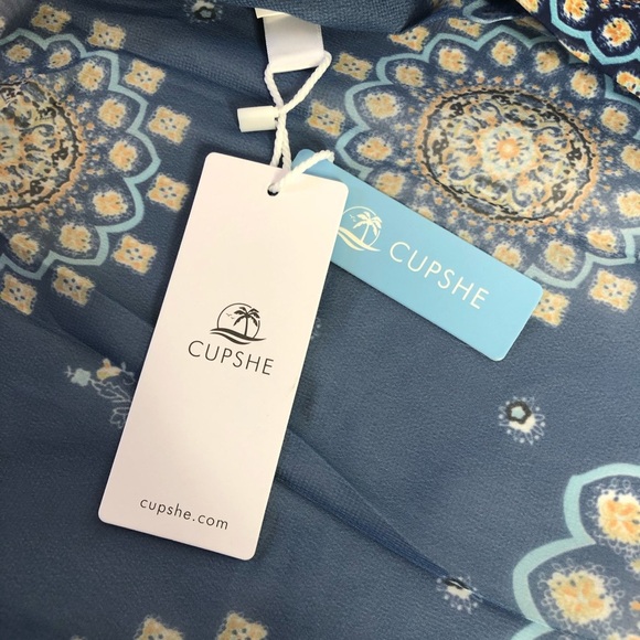 Cupshe cover up swim kimono - Picture 6 of 10